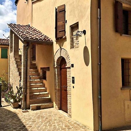 "Affittacamere Al Castello" ทาวุลเลีย ภายนอก รูปภาพ